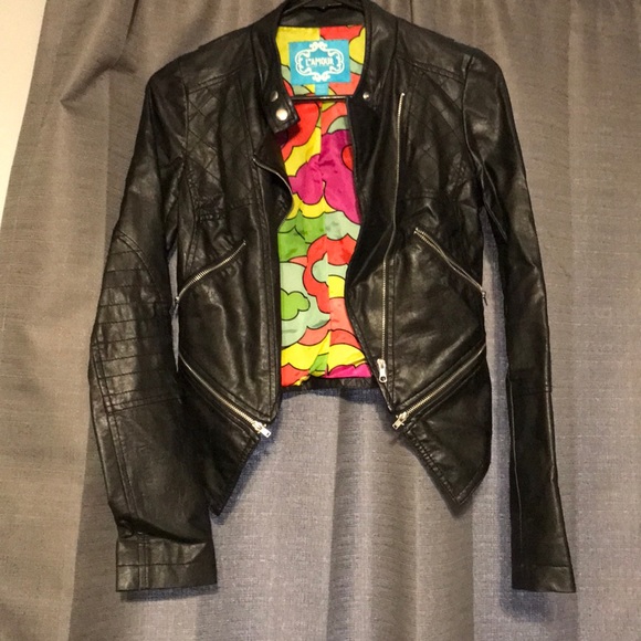 L'Amour Jackets & Blazers - L’amour Leather jacket